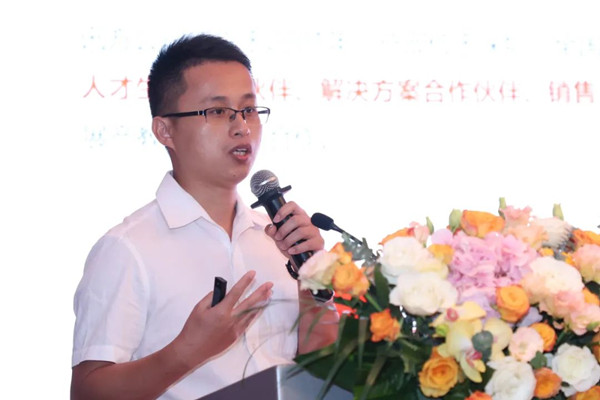 ca88登陆平台邱韶杰